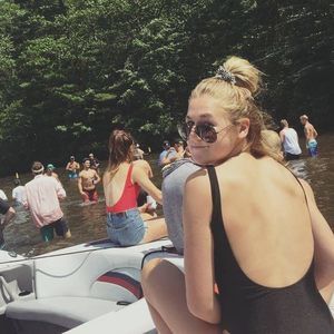 Meet your Posher, Carly